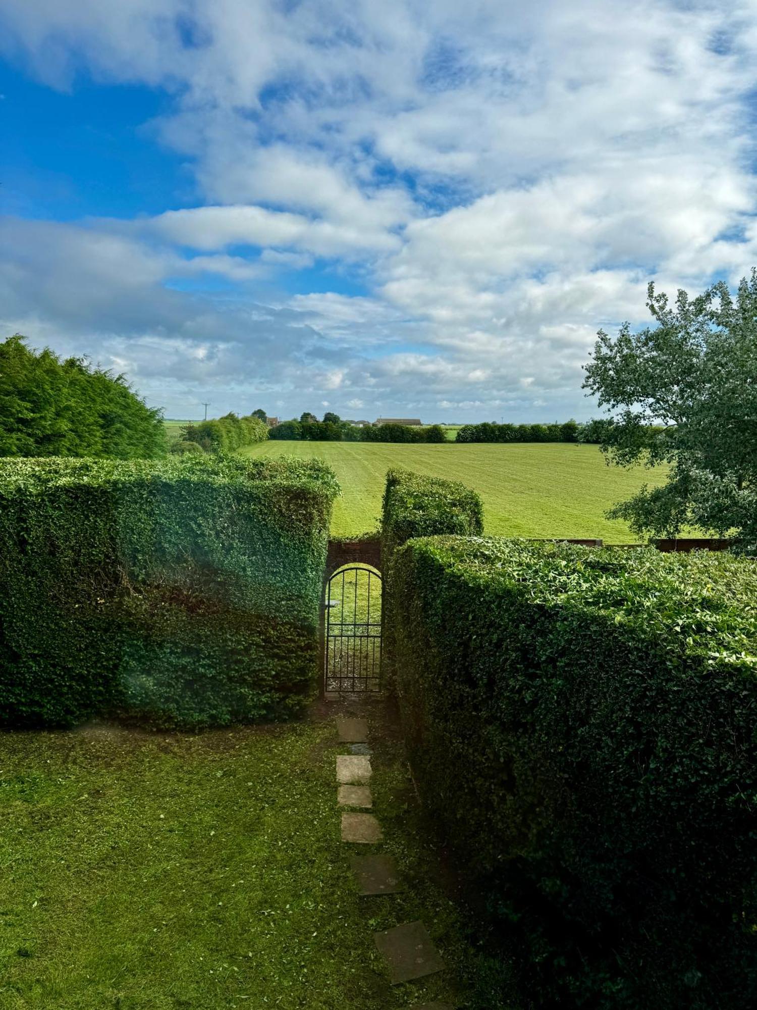 Luxury Isla Cottages, Bourne! Dog-Friendly, Countryside Views, Garden, Parking, 5Mins Pubs - Family Holiday Kamer foto